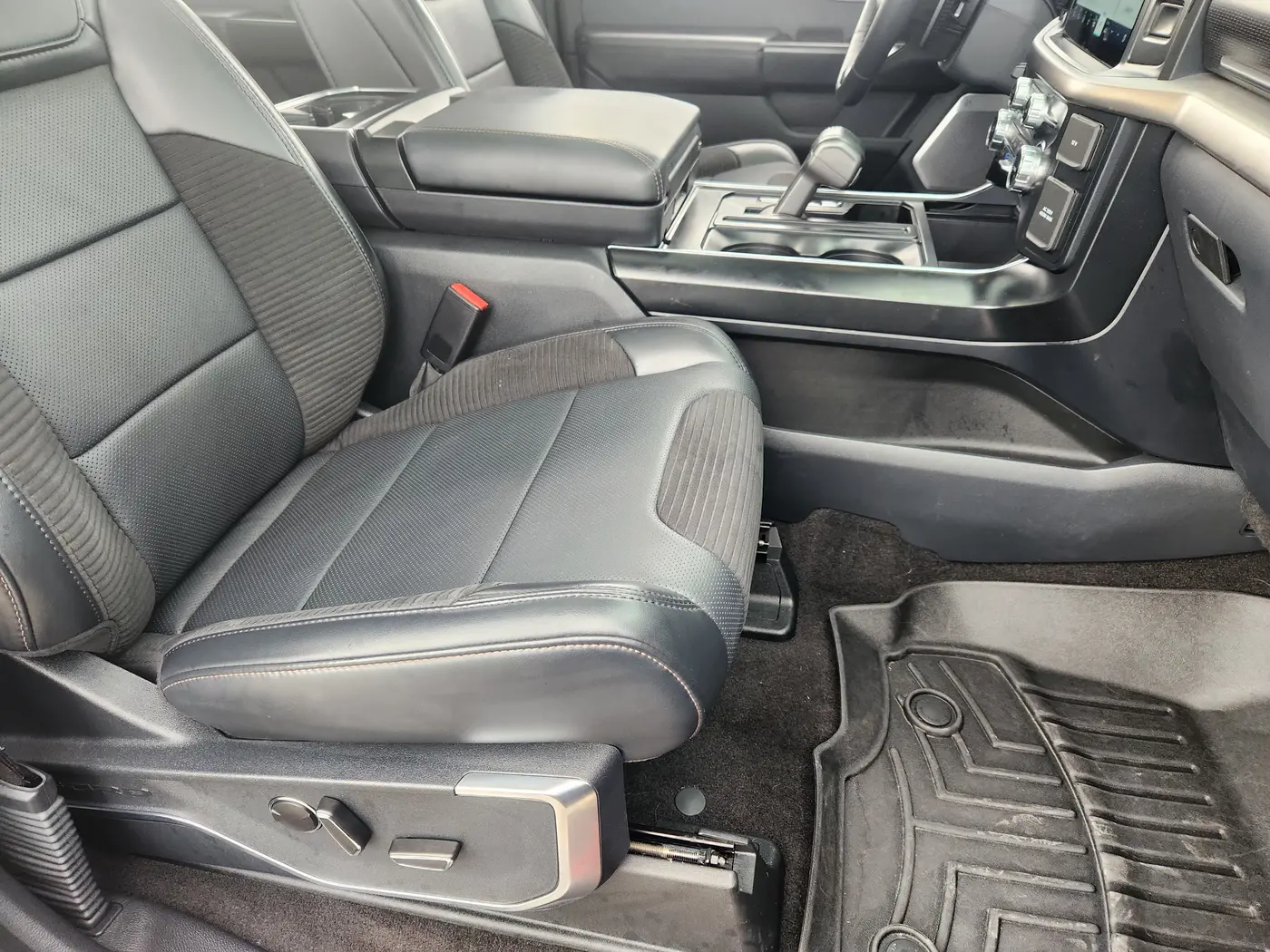 2023 Ford F-150 - $95,927
