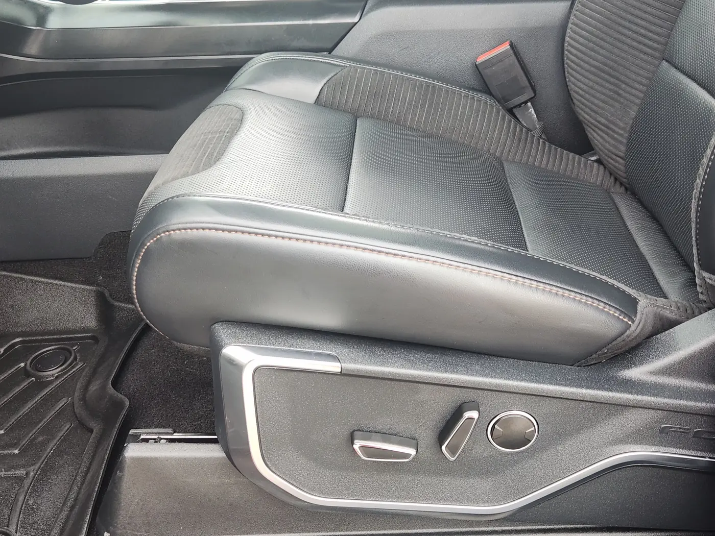 2023 Ford F-150 - $95,927