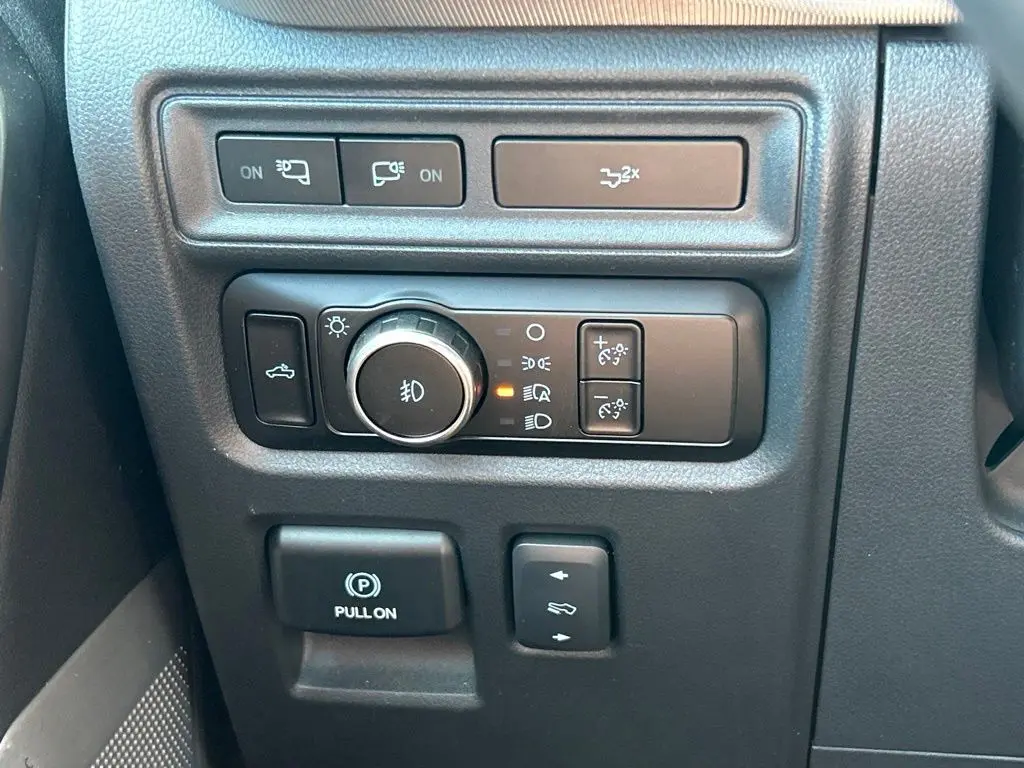 2023 Ford F-150 - $68,117