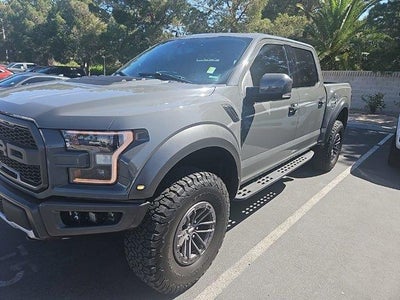 2020 Ford F-150 4X4 Raptor 4DR Supercrew 5.5 FT. SB