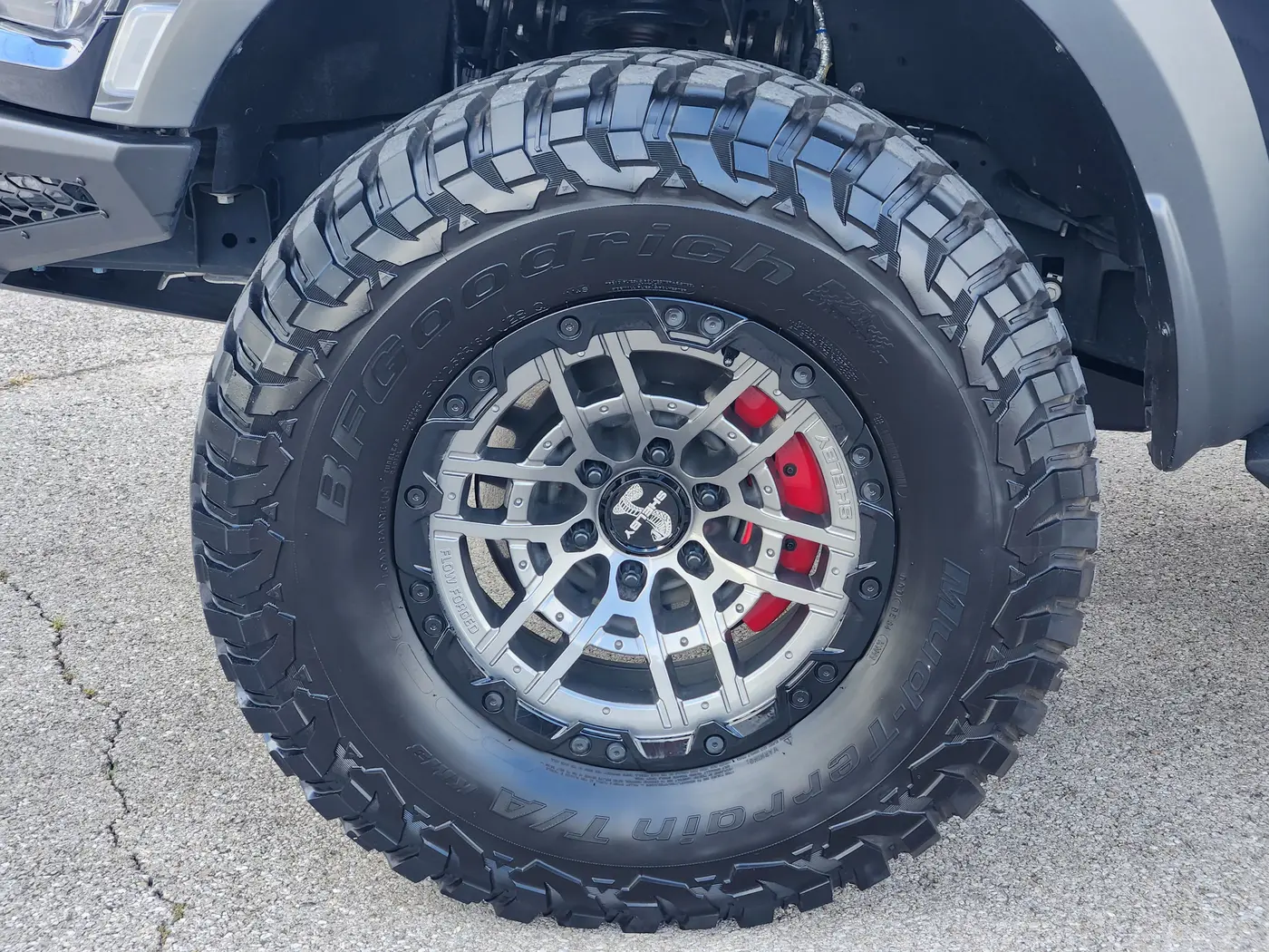 2022 Ford F-150 - $107,903