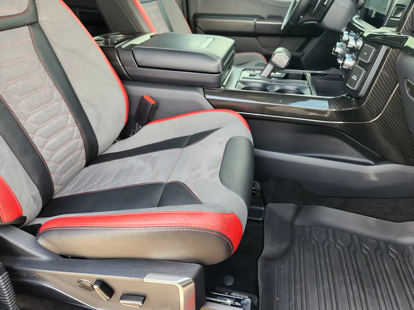 2022 Ford F-150 - $107,903