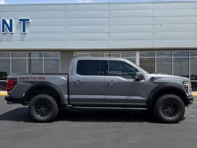 2024 Ford F-150 4X4 Raptor 4DR Supercrew 5.5 FT. SB