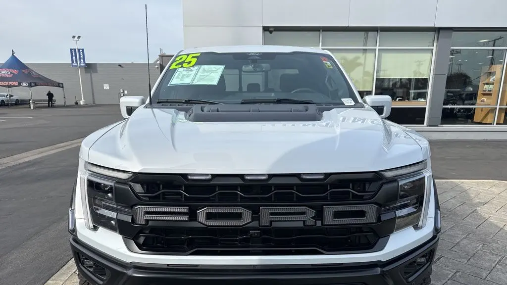 2025 Ford F-150 Raptor