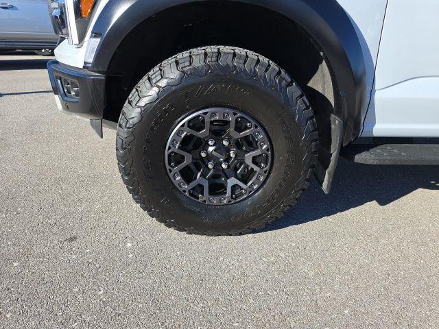 2025 Ford F-150 - $81,000