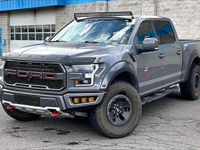 2018 Ford F-150 4X4 Raptor 4DR Supercrew 5.5 FT. SB