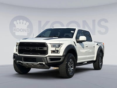 2018 Ford F-150 4X4 Raptor 4DR Supercrew 5.5 FT. SB