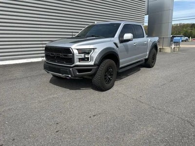 2019 Ford F-150 4X4 Raptor 4DR Supercrew 5.5 FT. SB