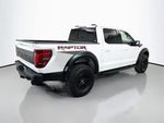 2025 F-150 Thumbnail 4