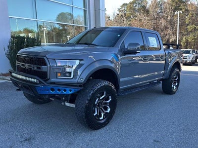 2018 Ford F-150 4X4 Raptor 4DR Supercrew 5.5 FT. SB
