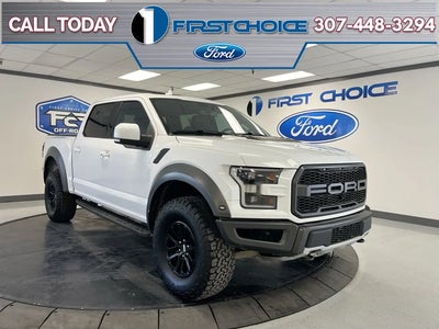 2019 Ford F-150 4X4 Raptor 4DR Supercrew 5.5 FT. SB