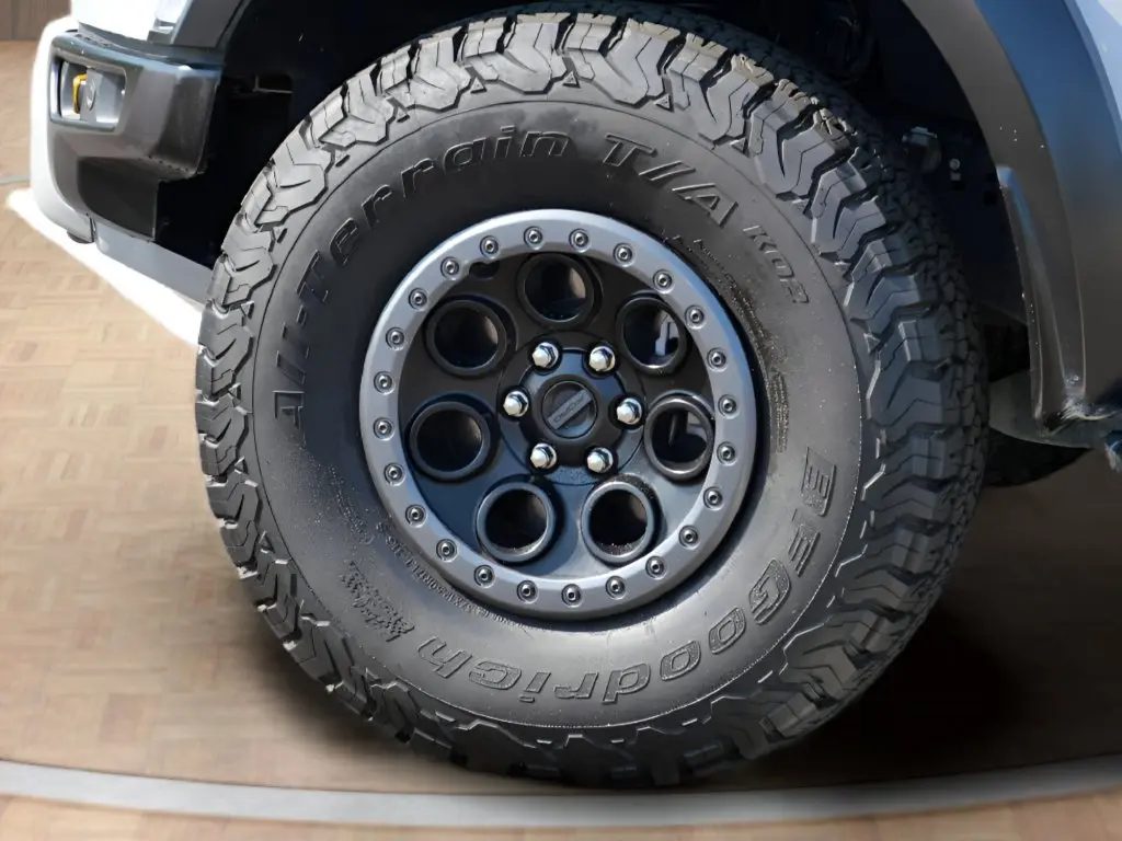 2025 Ford F-150 - $77,345