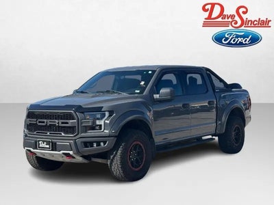 2018 Ford F-150 4X4 Raptor 4DR Supercrew 5.5 FT. SB