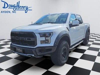 2018 Ford F-150 4X4 Raptor 4DR Supercrew 5.5 FT. SB