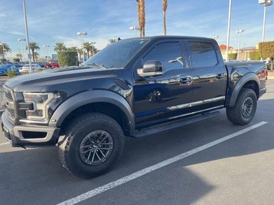 2019 Ford F-150 4X4 Raptor 4DR Supercrew 5.5 FT. SB