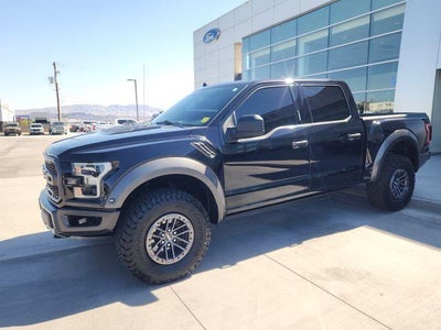 2019 Ford F-150 4X4 Raptor 4DR Supercrew 5.5 FT. SB