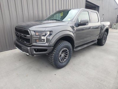 2020 Ford F-150 4X4 Raptor 4DR Supercrew 5.5 FT. SB