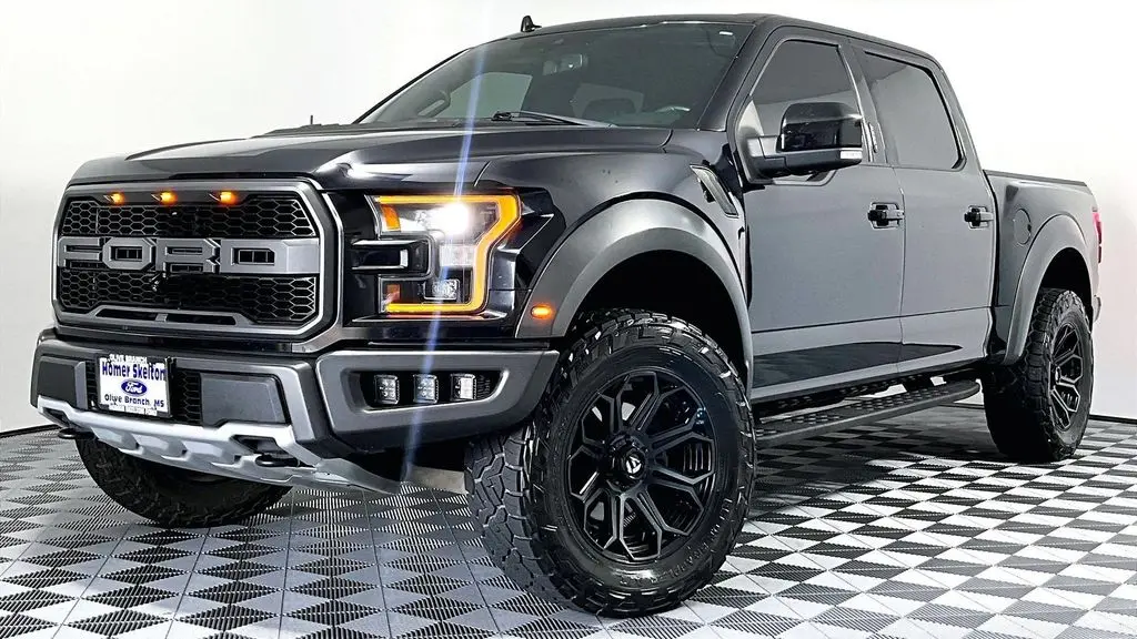 2020 Ford F-150 Raptor