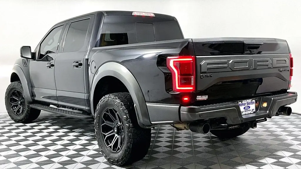 2020 Ford F-150 Raptor