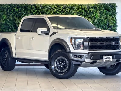 2022 Ford F-150 4X4 Raptor 4DR Supercrew 5.5 FT. SB