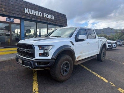 2017 Ford F-150 4X4 Raptor 4DR Supercrew 5.5 FT. SB