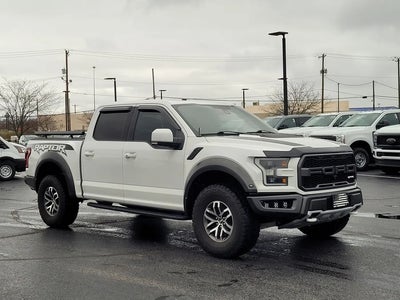 2018 Ford F-150 4X4 Raptor 4DR Supercrew 5.5 FT. SB