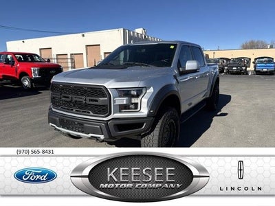 2019 Ford F-150 4X4 Raptor 4DR Supercrew 5.5 FT. SB
