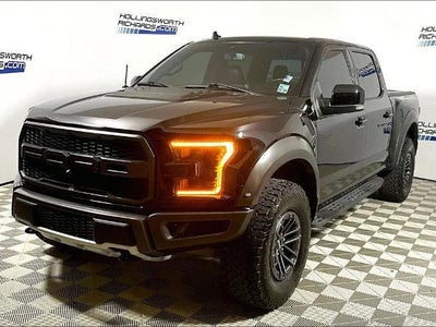 2019 Ford F-150 4X4 Raptor 4DR Supercrew 5.5 FT. SB
