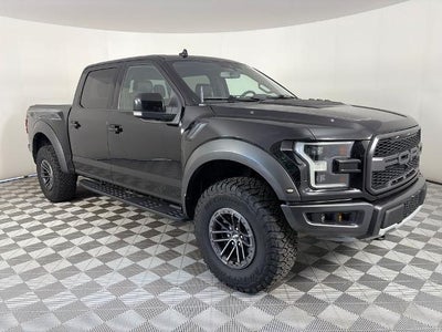 2019 Ford F-150 4X4 Raptor 4DR Supercrew 5.5 FT. SB