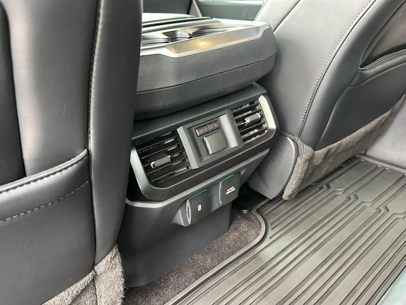 2022 Ford F-150 - $53,950