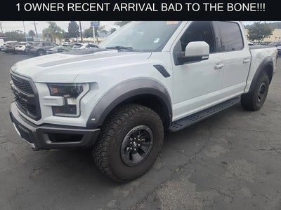 2017 Ford F-150 4X4 Raptor 4DR Supercrew 5.5 FT. SB