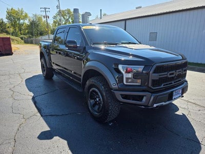 2018 Ford F-150 4X4 Raptor 4DR Supercrew 5.5 FT. SB