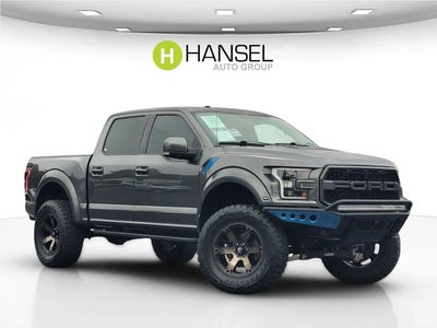 2018 Ford F-150 4X4 Raptor 4DR Supercrew 5.5 FT. SB
