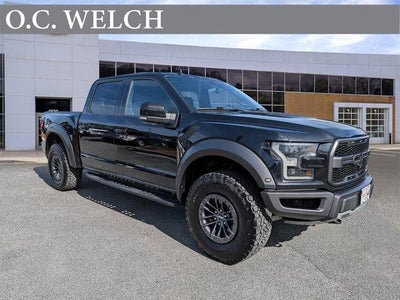2019 Ford F-150 4X4 Raptor 4DR Supercrew 5.5 FT. SB