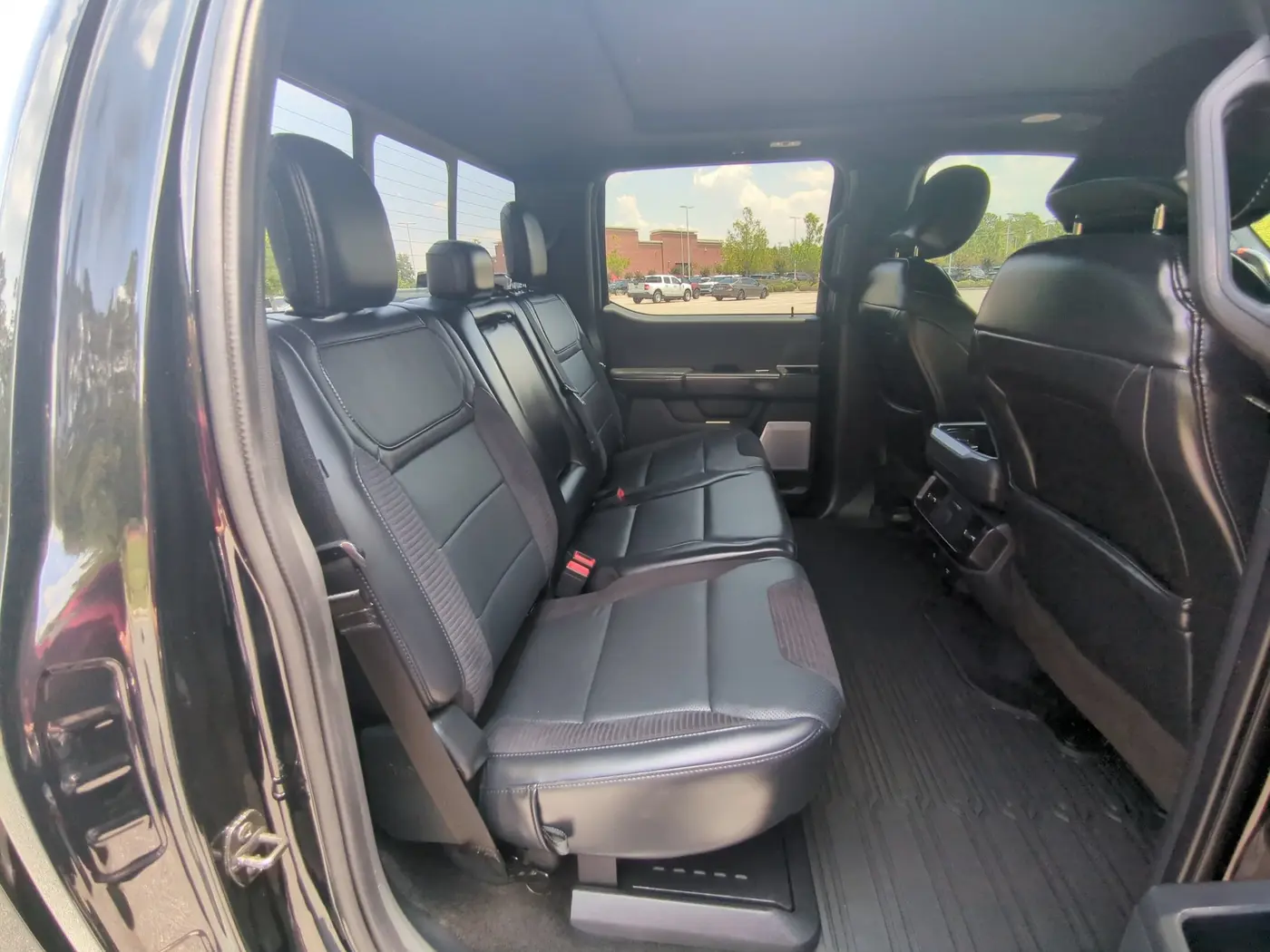 2021 Ford F-150 - $60,861