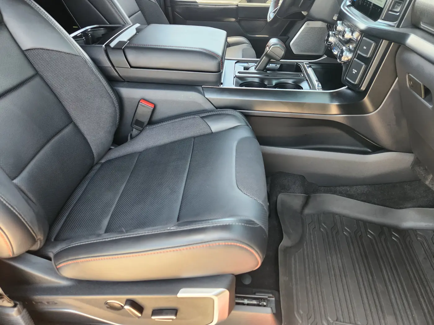 2026 Ford F-150 - $79,922