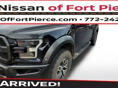 2018 Ford F-150 4X4 Raptor 4DR Supercrew 5.5 FT. SB