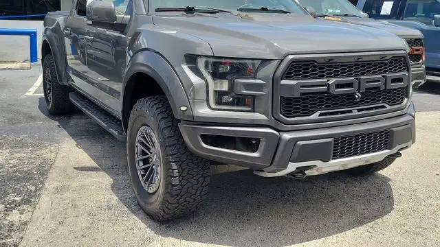 2020 Ford F-150 Raptor