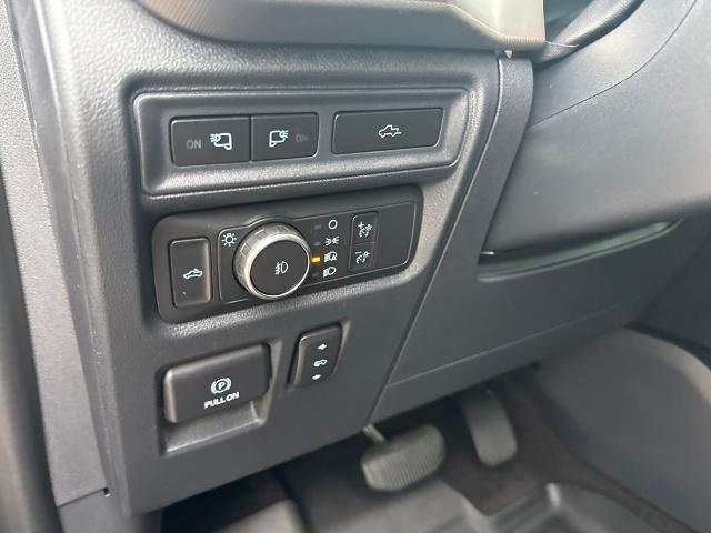 2022 Ford F-150 - $59,778