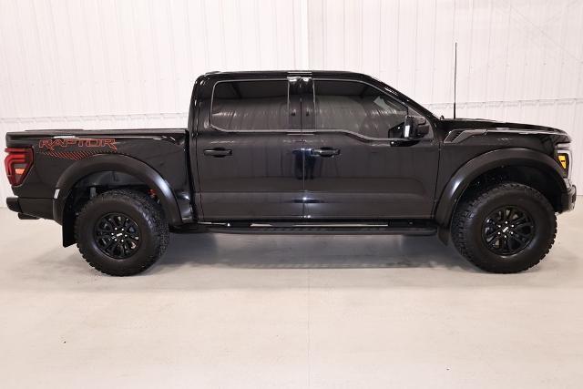 2025 Ford F-150 Raptor — photo 1 of 24