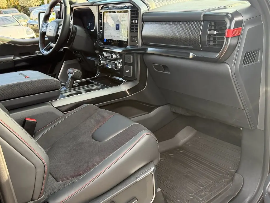2026 Ford F-150 - $140,000