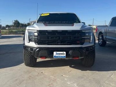 Photo of a 2025 Ford F-150 4X4 Raptor 4DR Supercrew 5.5 FT. SB for sale