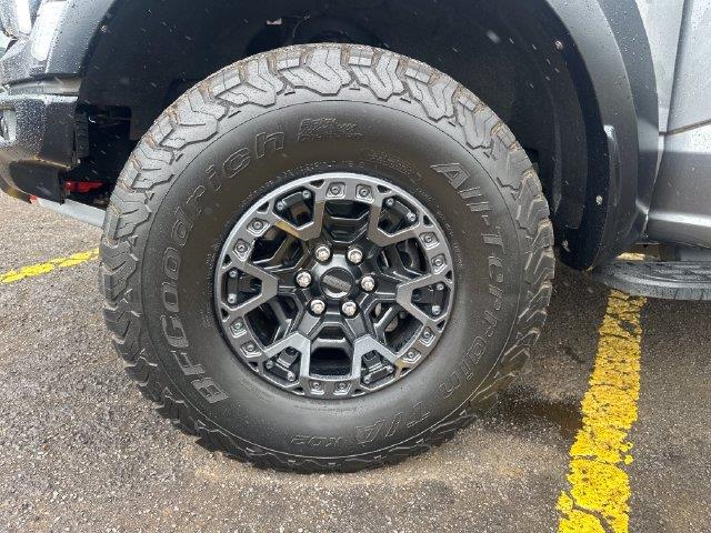 2025 Ford F-150 - $130,000