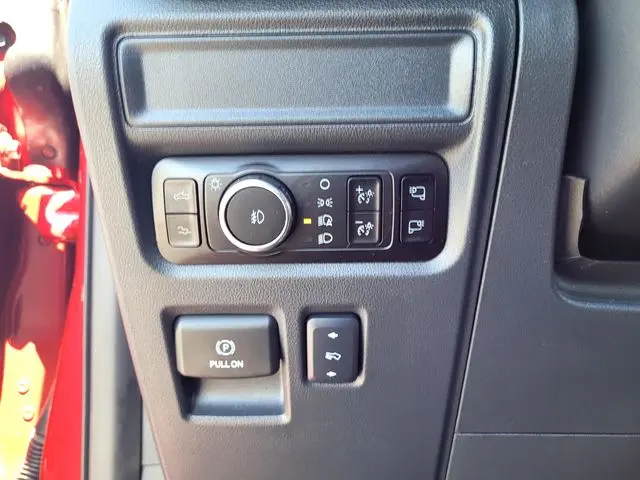 2025 Ford F-150 - $114,888