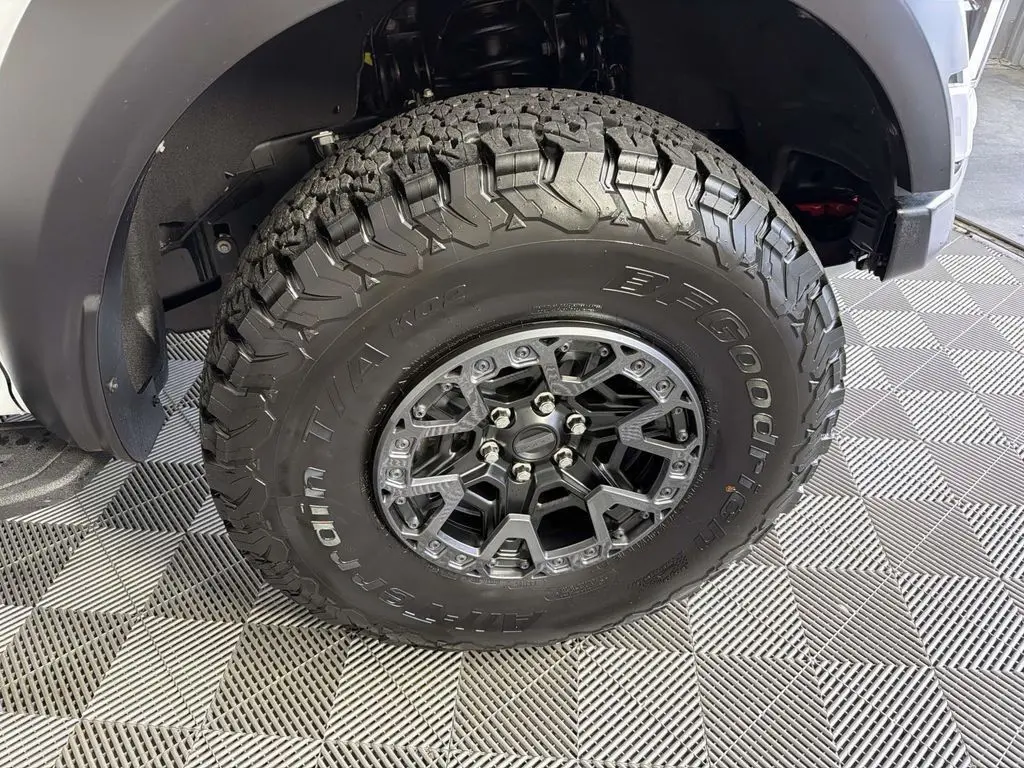 2026 Ford F-150 - $124,567