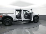 2025 F-150 Thumbnail 40