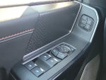 2025 F-150 Thumbnail 30