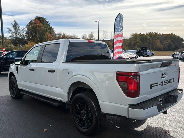 2025 Ford F-150 - $45,000