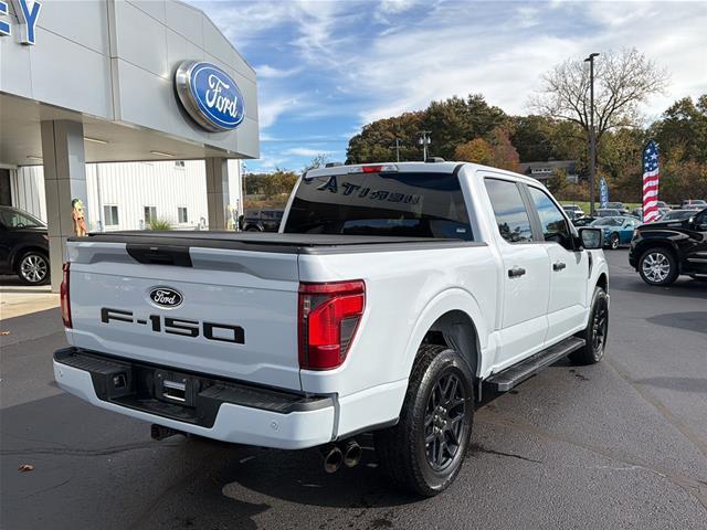 2025 Ford F-150 - $45,000