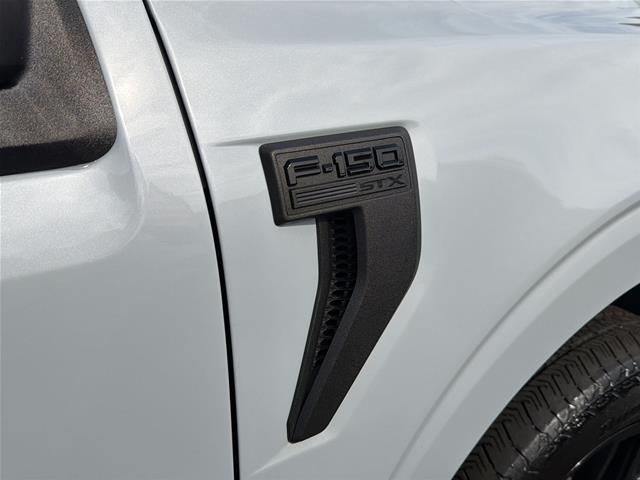2025 Ford F-150 - $45,000